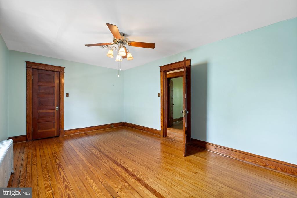 214 CARROLL PARKWAY