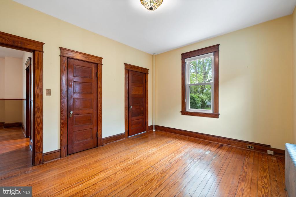 214 CARROLL PARKWAY