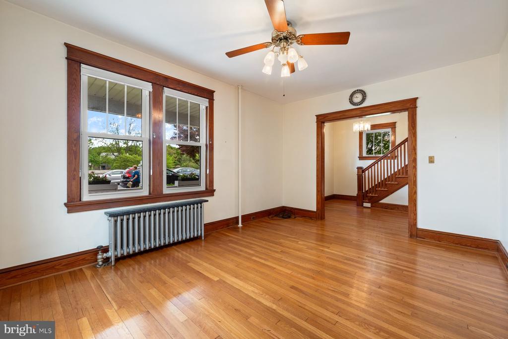 214 CARROLL PARKWAY