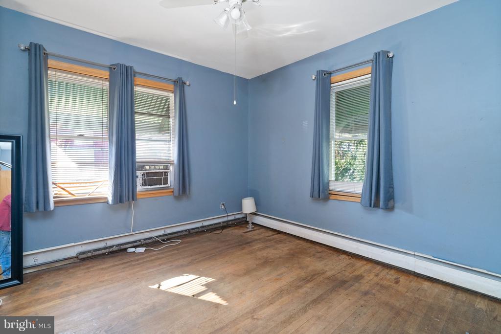 104 S 2ND STREET