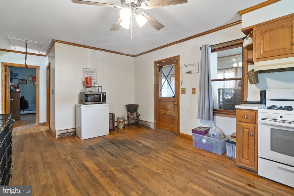 104 S 2ND STREET