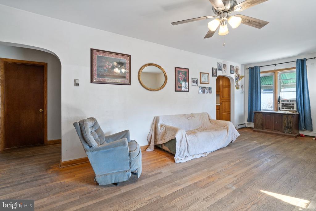 104 S 2ND STREET