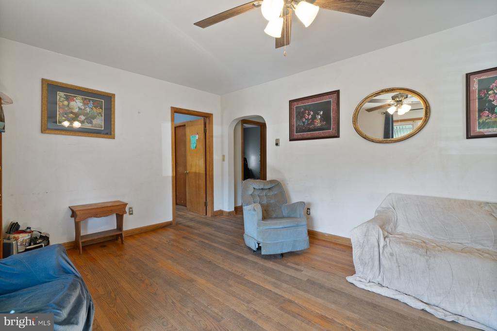 104 S 2ND STREET