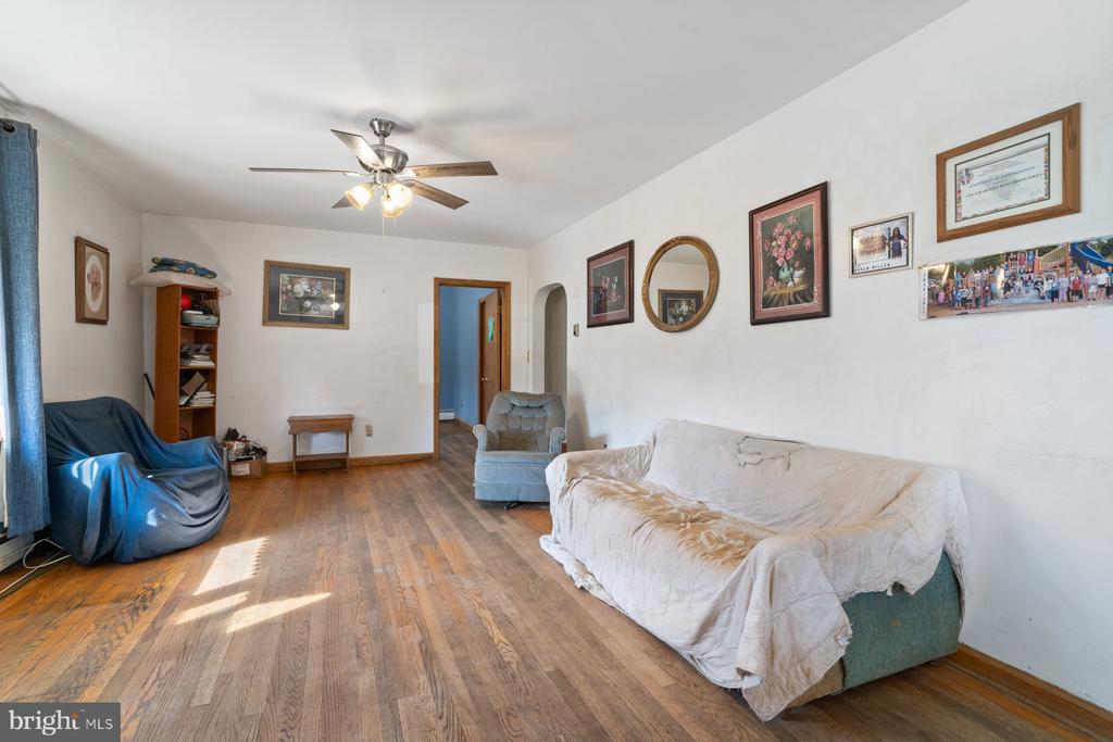 104 S 2ND STREET