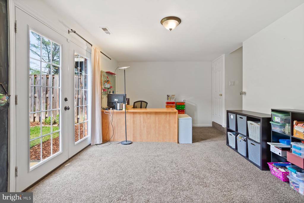 107 COLONY COURT