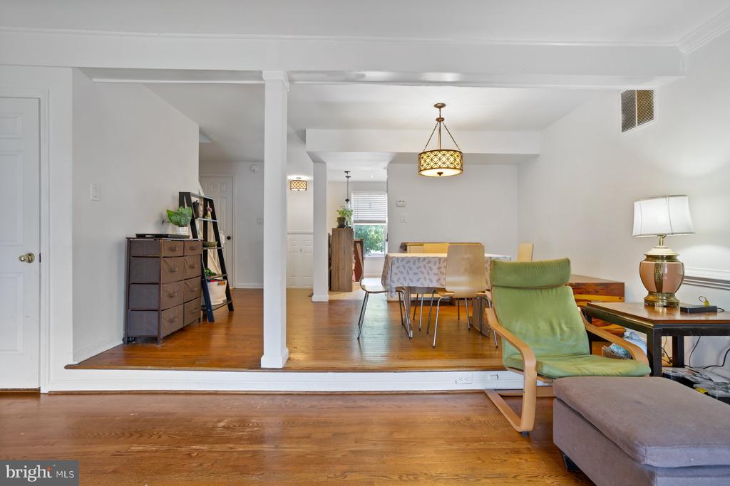 107 COLONY COURT