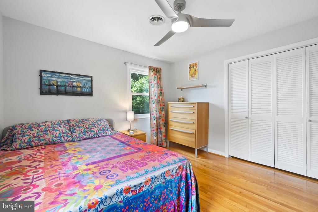 7718 RIDGE ROAD