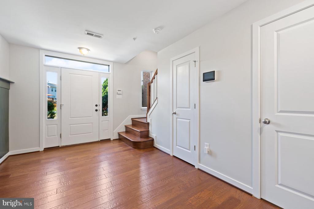 1418 LAUREL WOOD WAY 79