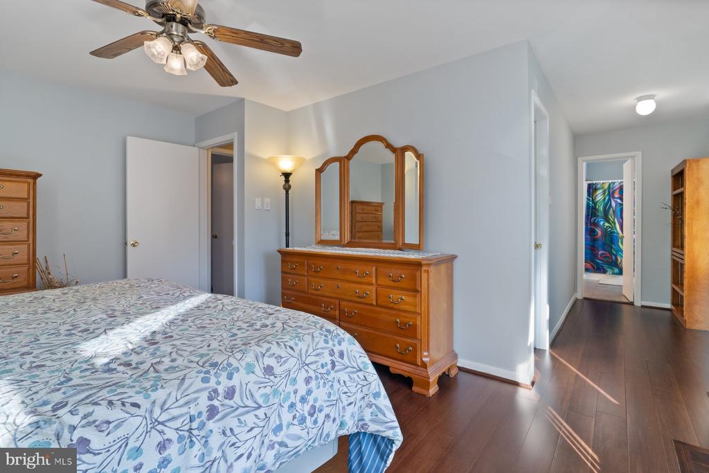 3298 SOLSTICE COURT