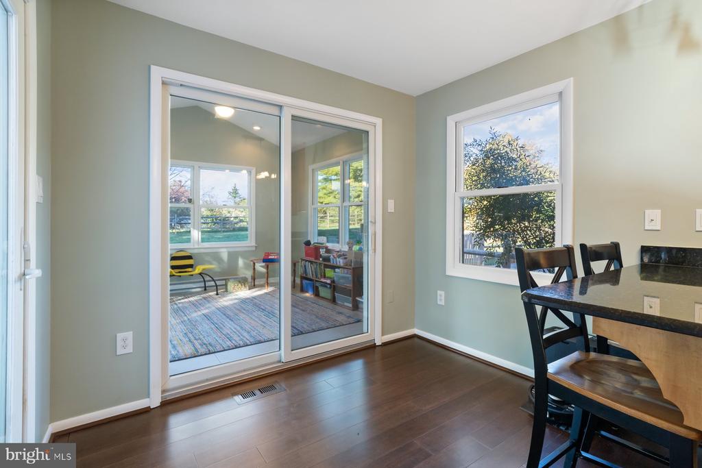 3298 SOLSTICE COURT