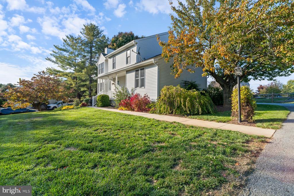 3298 SOLSTICE COURT