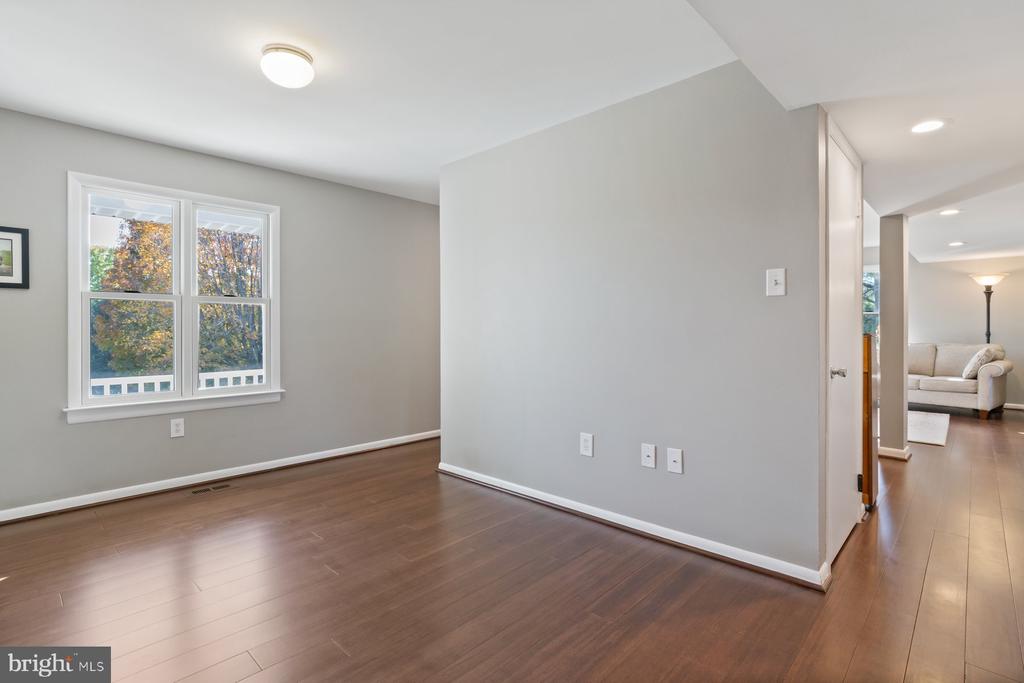 3298 SOLSTICE COURT