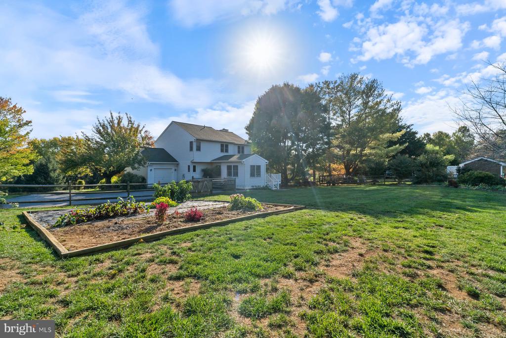 3298 SOLSTICE COURT