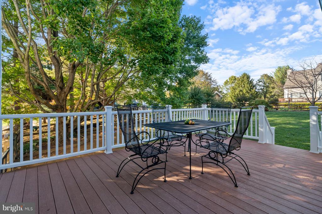3298 SOLSTICE COURT
