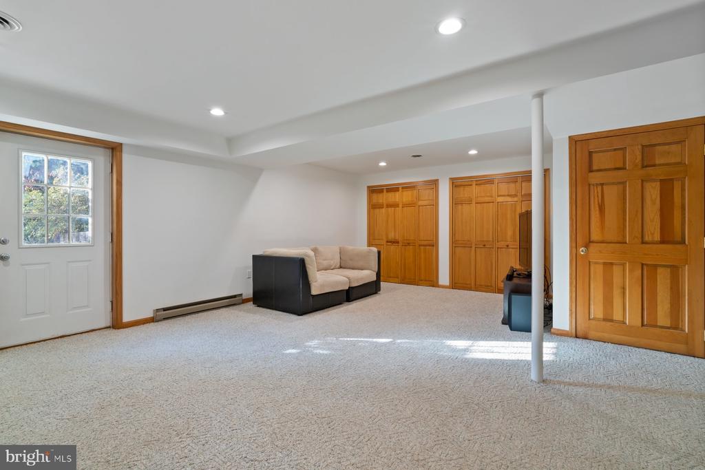 3298 SOLSTICE COURT