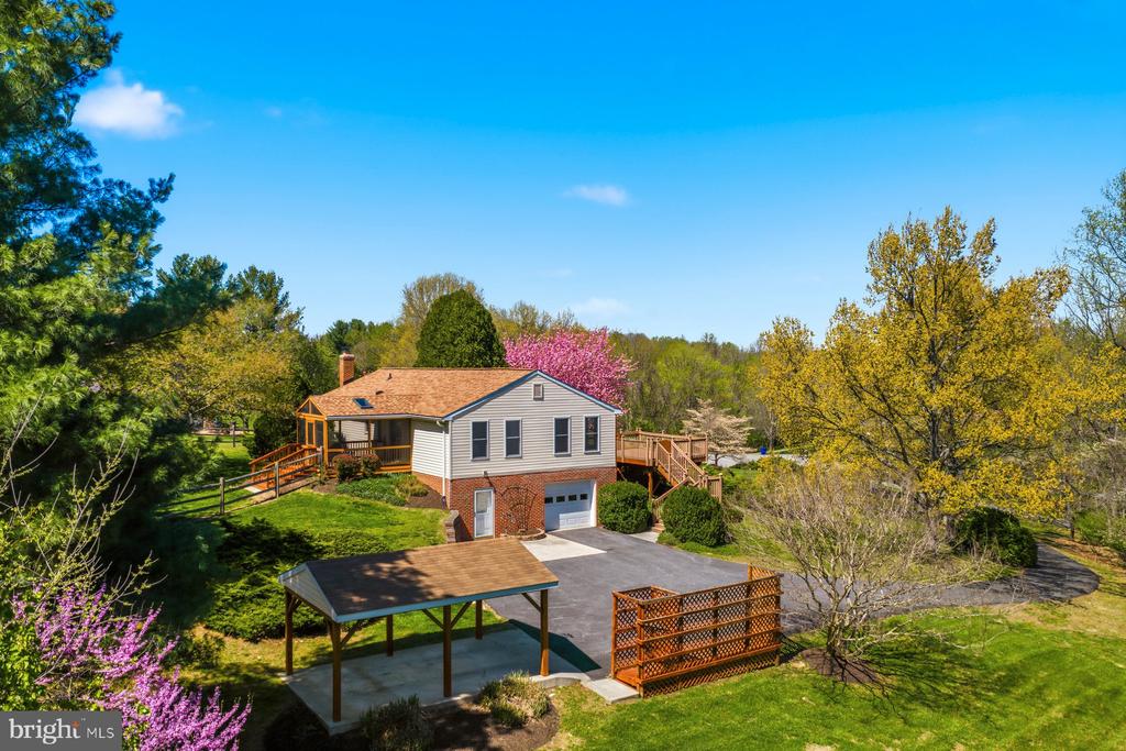2713 JAY BIRD COURT