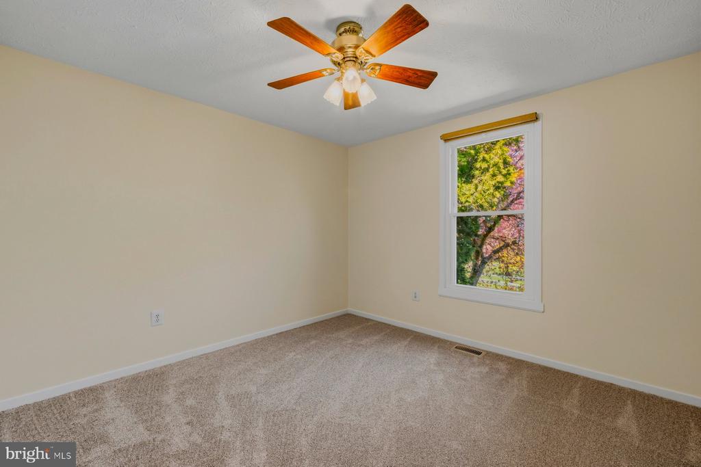 2713 JAY BIRD COURT