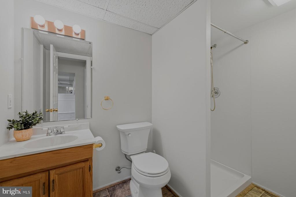 2713 JAY BIRD COURT