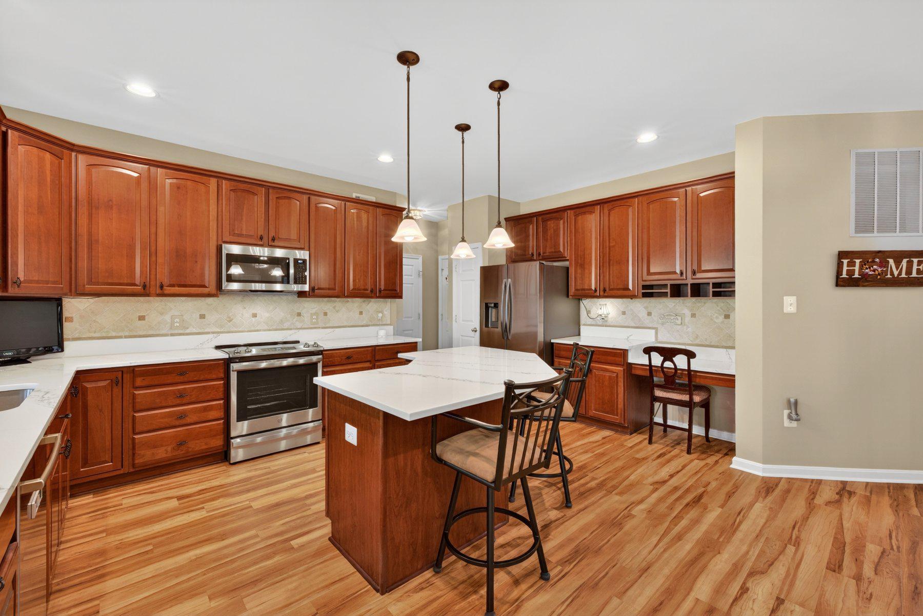 2622 INWOOD DRIVE