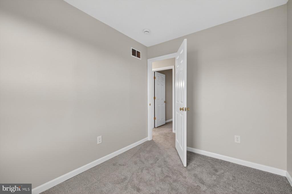 11132 WORCHESTER DRIVE