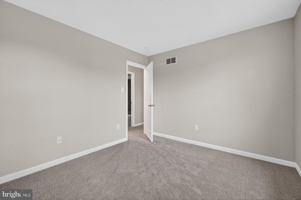11132 WORCHESTER DRIVE