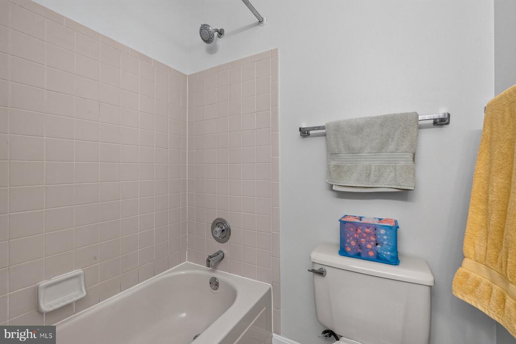 6581 WILLARD HORINE COURT