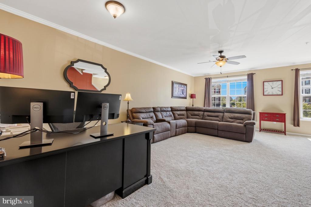 6393 BETTY LINTON LANE