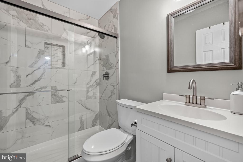 2414 RIPPLING BROOK ROAD