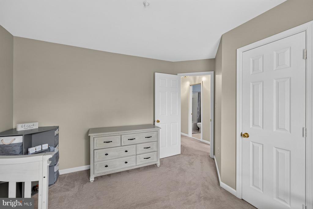 2414 RIPPLING BROOK ROAD