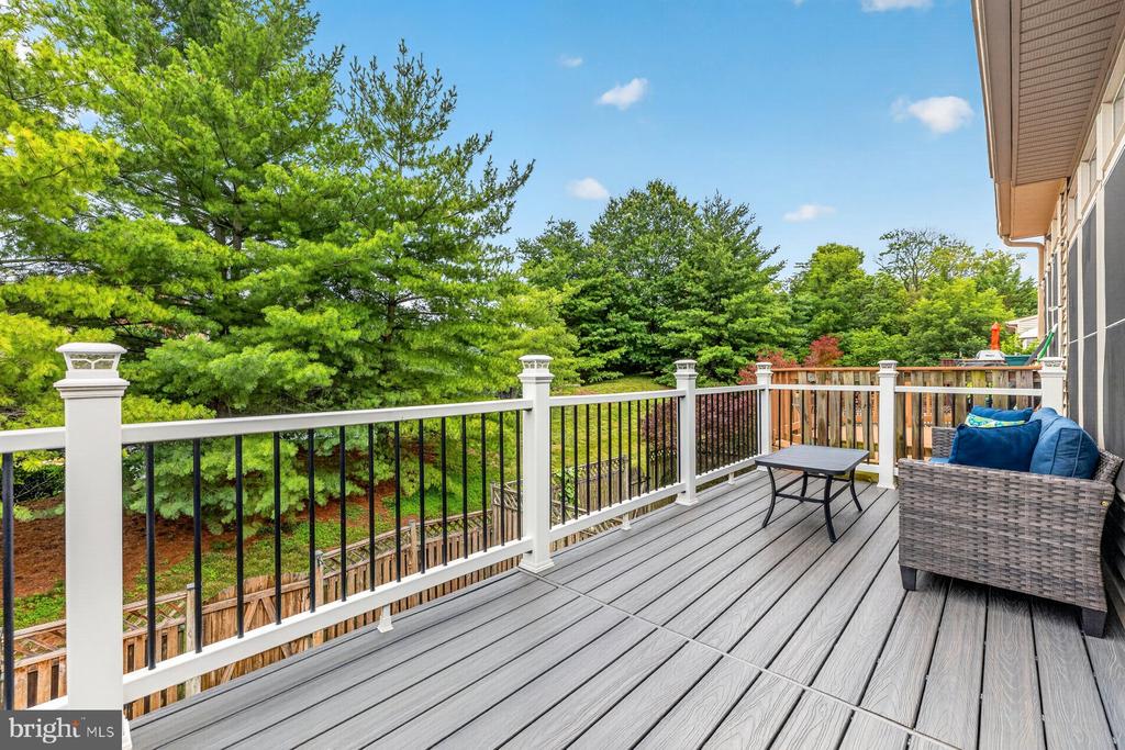 2414 RIPPLING BROOK ROAD