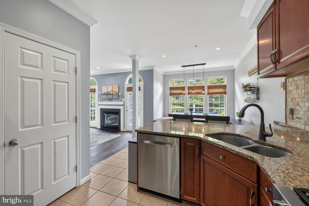 2414 RIPPLING BROOK ROAD
