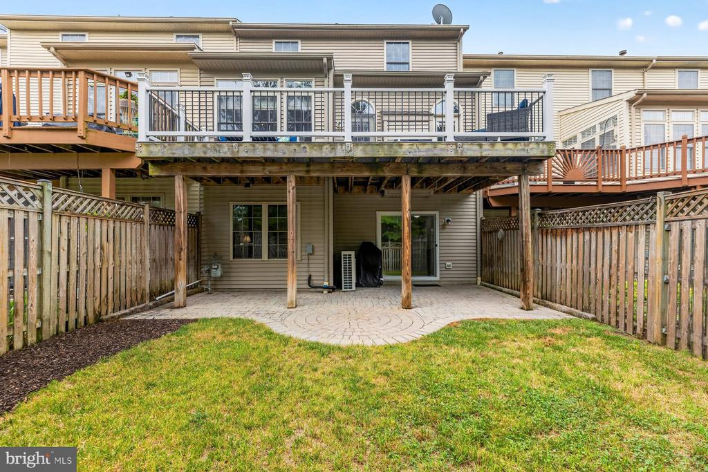 2414 RIPPLING BROOK ROAD