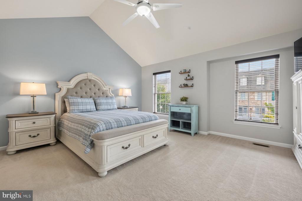 2414 RIPPLING BROOK ROAD
