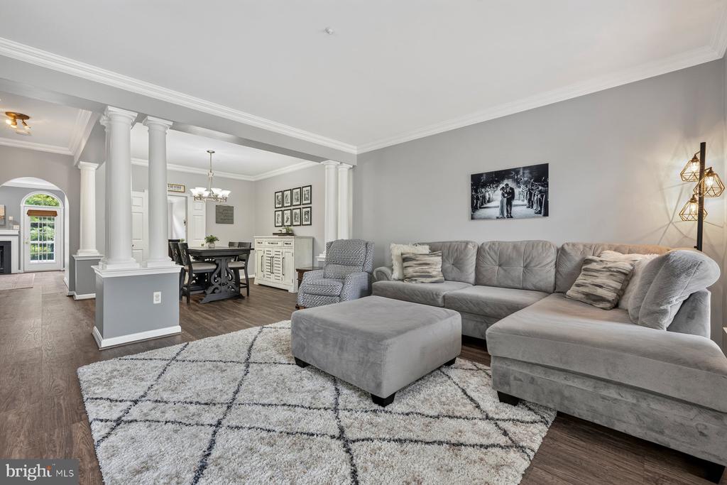 2414 RIPPLING BROOK ROAD