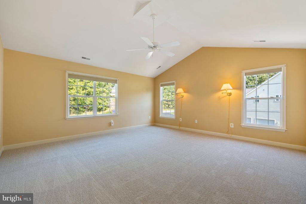 12307 HUNGERFORD MANOR COURT