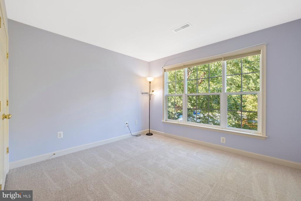 12307 HUNGERFORD MANOR COURT