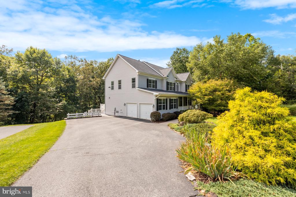 12307 HUNGERFORD MANOR COURT