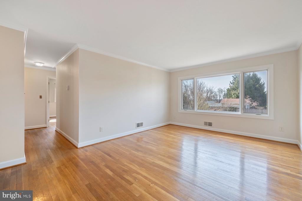 13316 PEPPER COURT