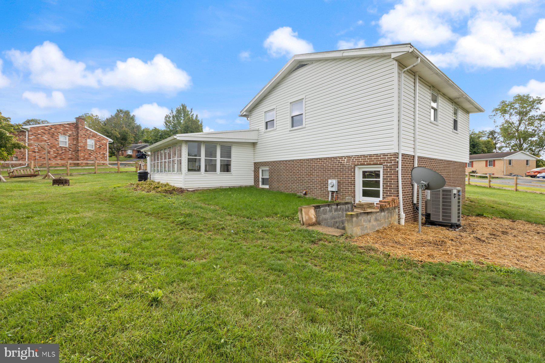 11900 BEAVERVALE ROAD