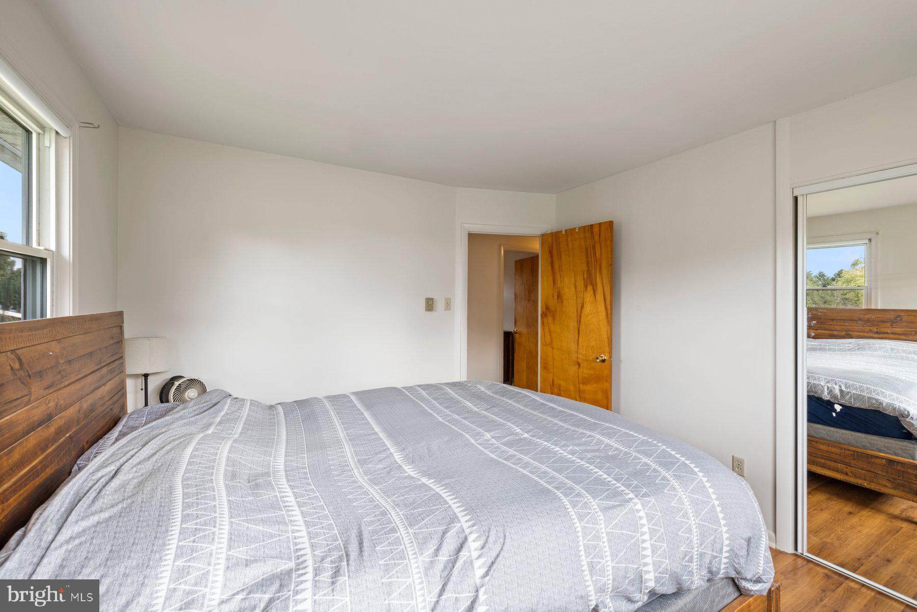 11900 BEAVERVALE ROAD