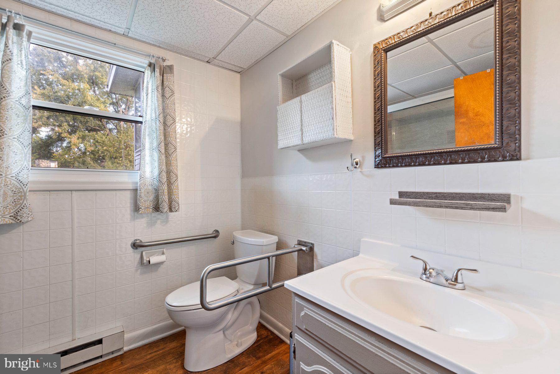 11900 BEAVERVALE ROAD