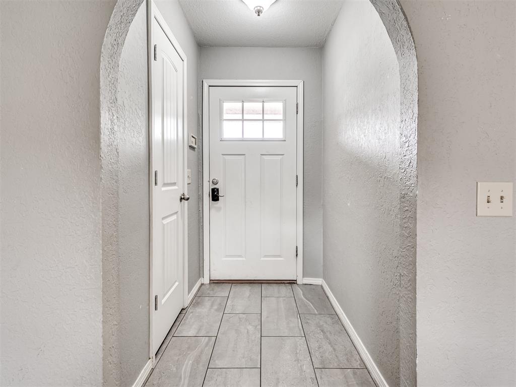 808 SW 27th Street
