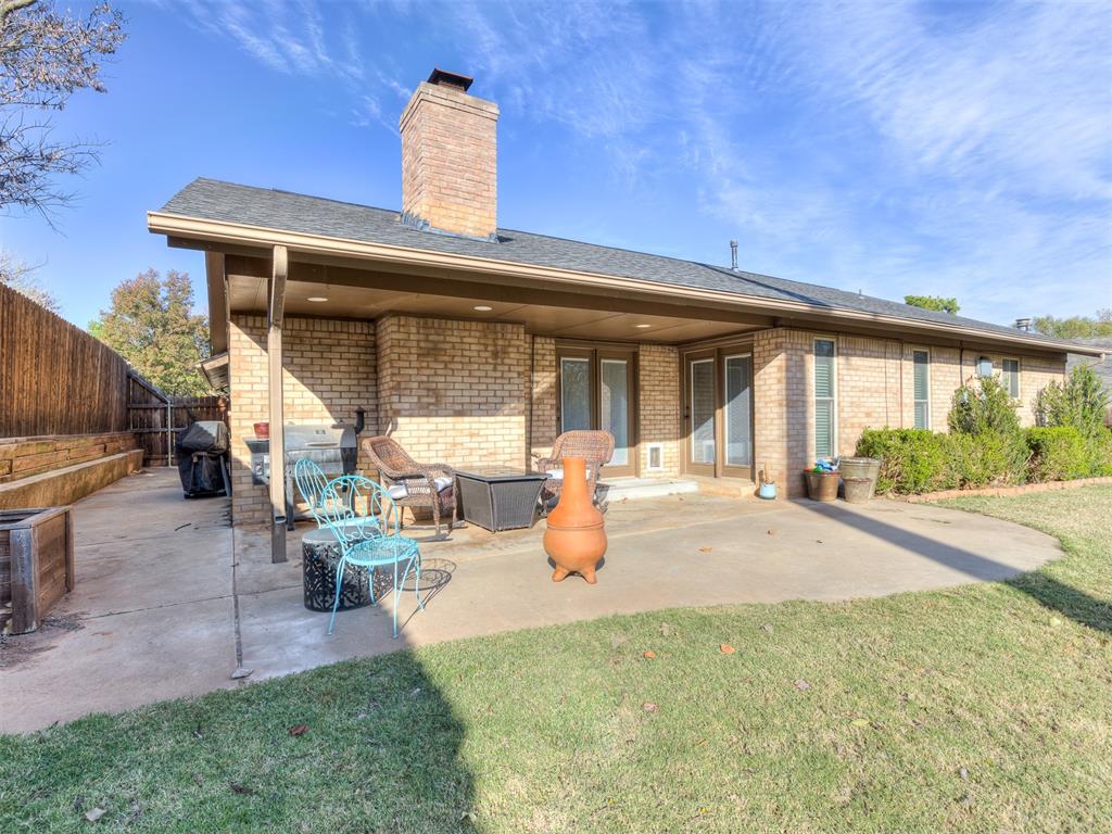 908 Ridgecrest Road