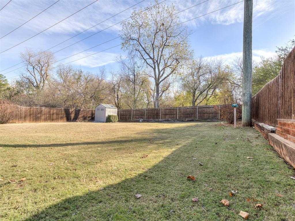 908 Ridgecrest Road