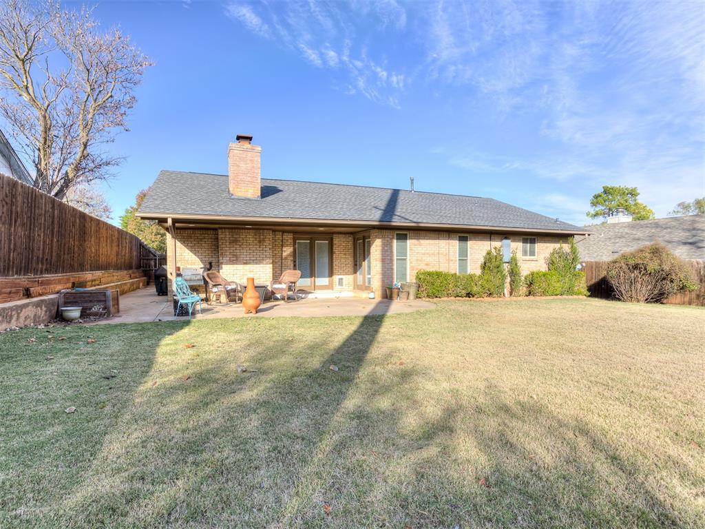 908 Ridgecrest Road