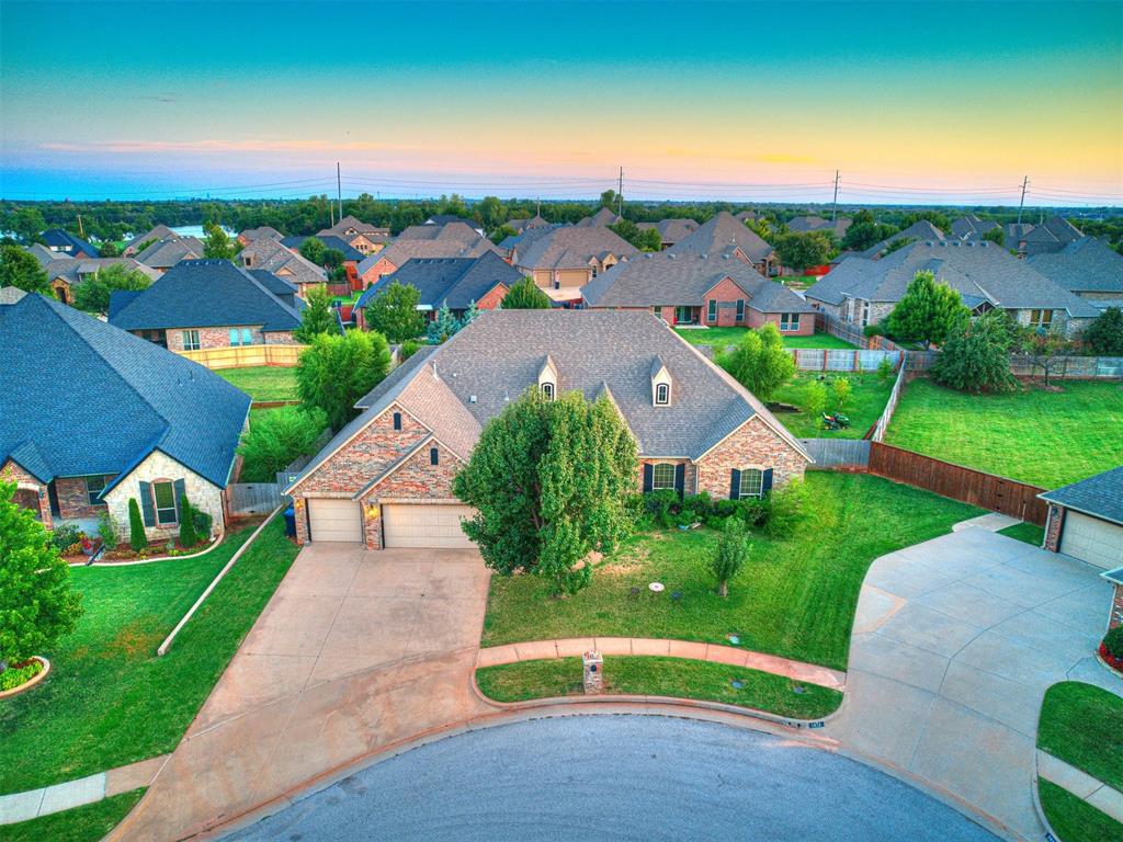 1808 NW 195th Circle