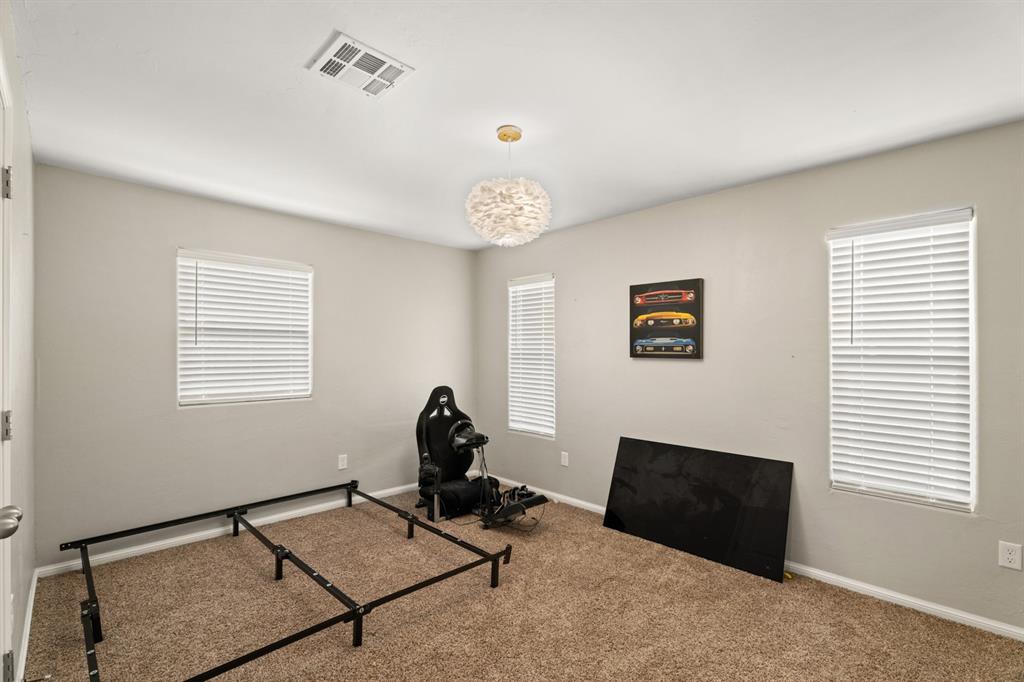 104 N Ramblin Oaks Drive