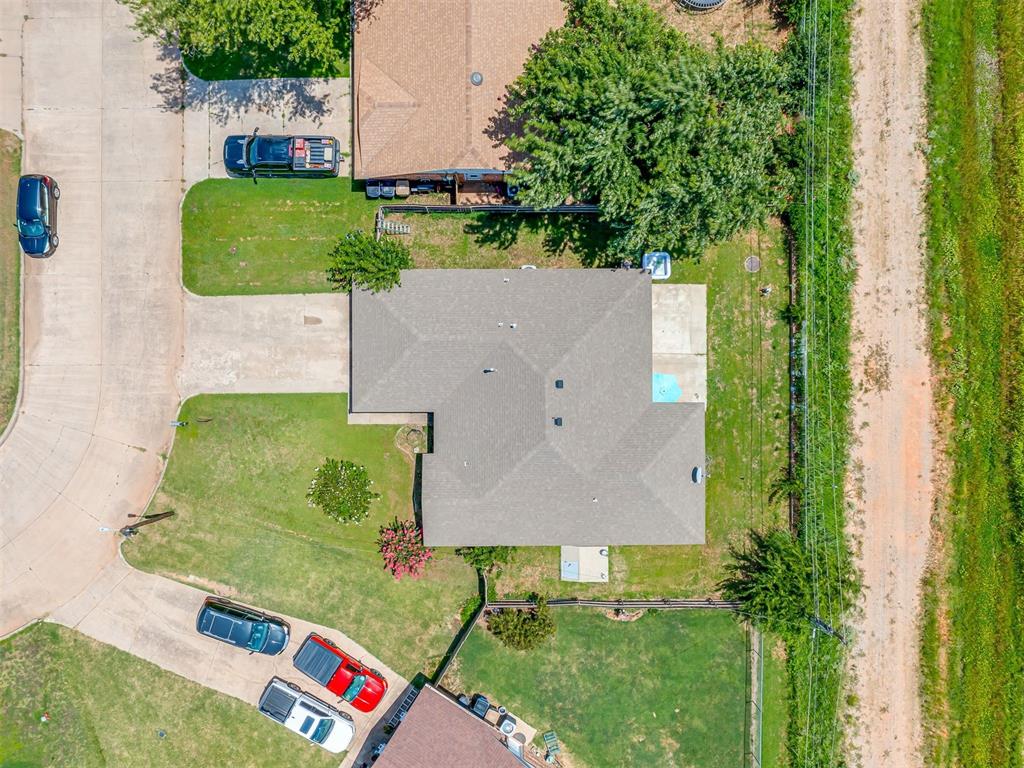 2305 Sheridan Place