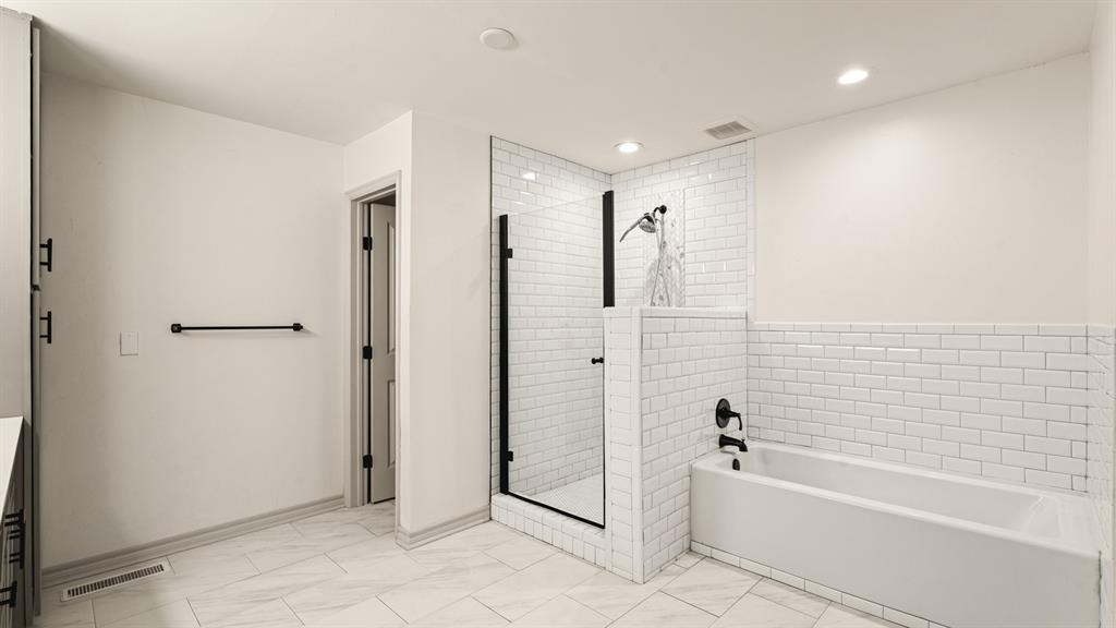 4200 N Harvey Parkway