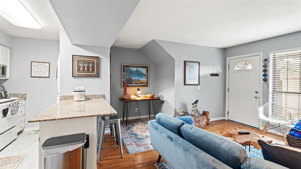 14405 N Pennsylvania Avenue Unit: 6B
